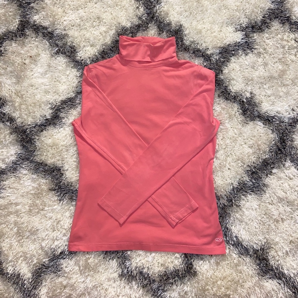 Vineyard Vines turtle neck